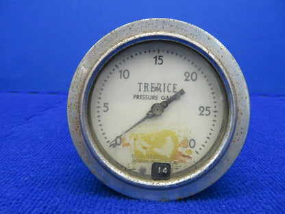 Vintage Gauges Aircraft / Aviation Engine Test Cell - Steampunk LOT (0422-11)