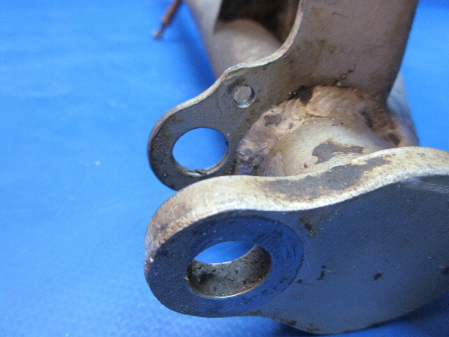 Beech C-35 Bonanza LH Main Gear Retract Brace P/N 35-815102 (1023-880)