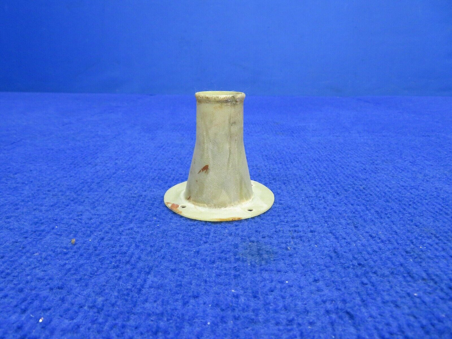 1956 Cessna 310 Adapter Wemac Valve P/N 0813750-41 (0522-322)