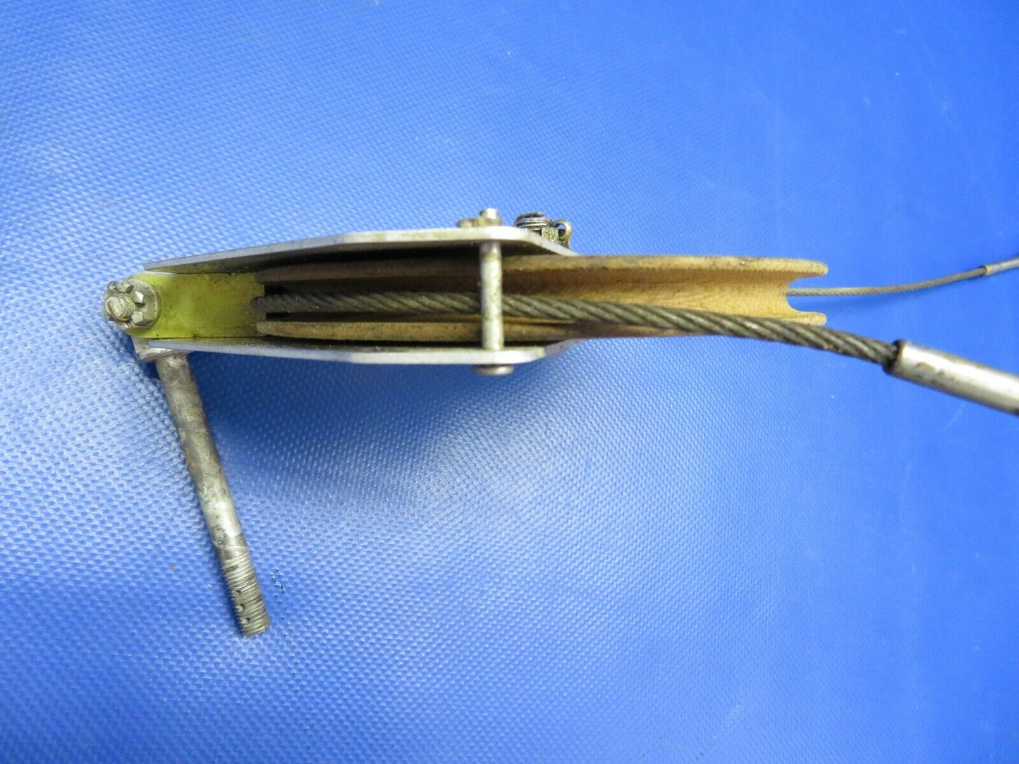 Beech Bonanza Bracket Assy Rudder Balance Cable Pulley P/N 35-524245 (1220-505)