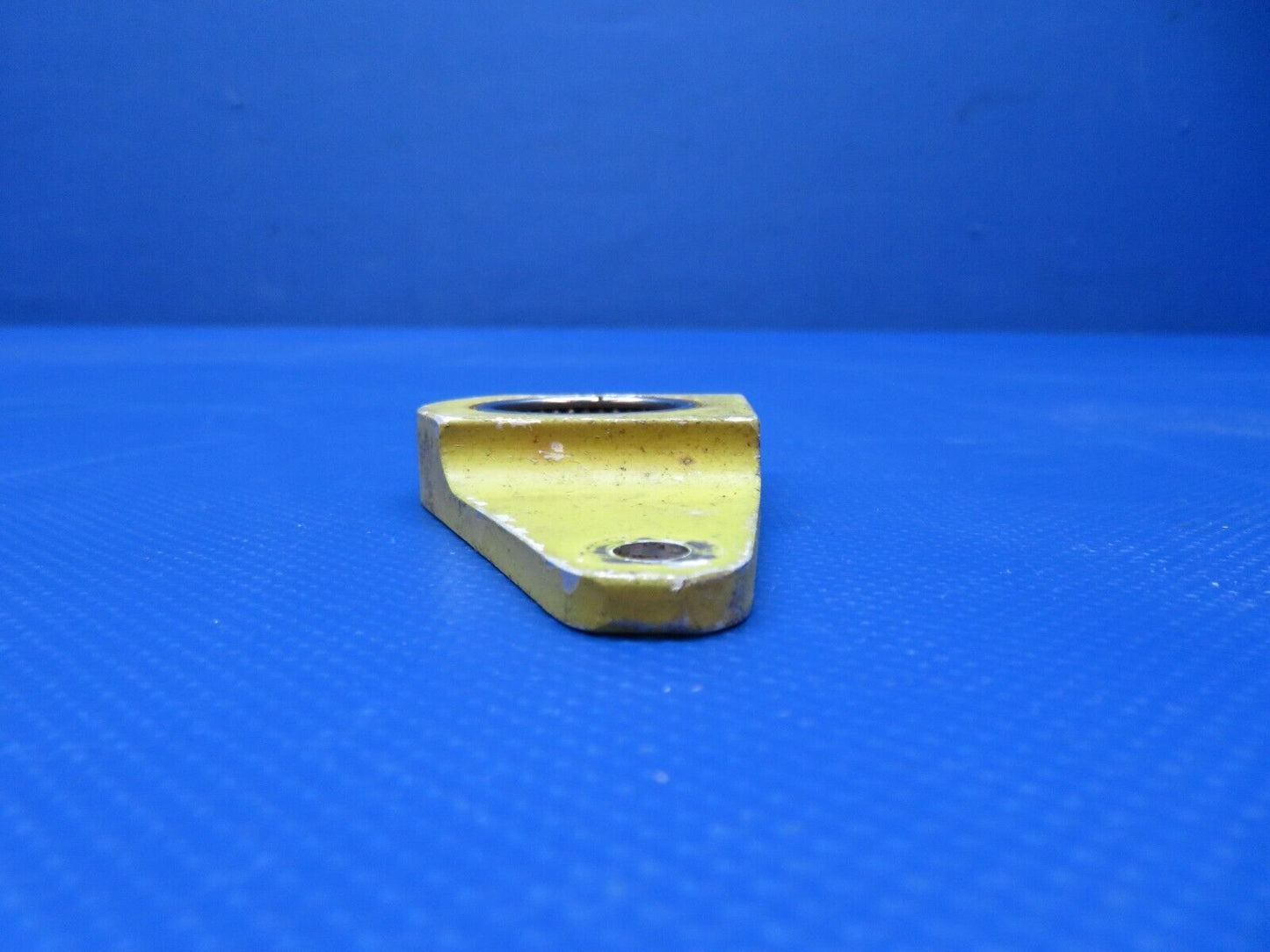 Piper PA-24-180 Bracket Assy Gear Retract Tube P/N 21041-00 (1223-243)