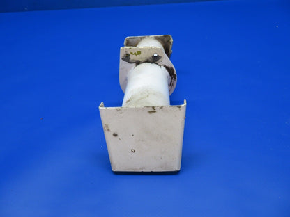 Lake LA-4-200 Elevator Horn Weld Assy P/N 2-7107-3 (0922-324)