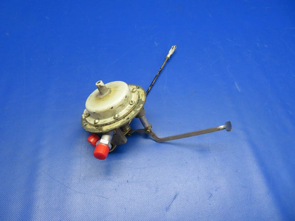 Piper PA-32R-300 Fuel Selector Valve w / Rod & Arm P/N 1H65-3 (0121-130)