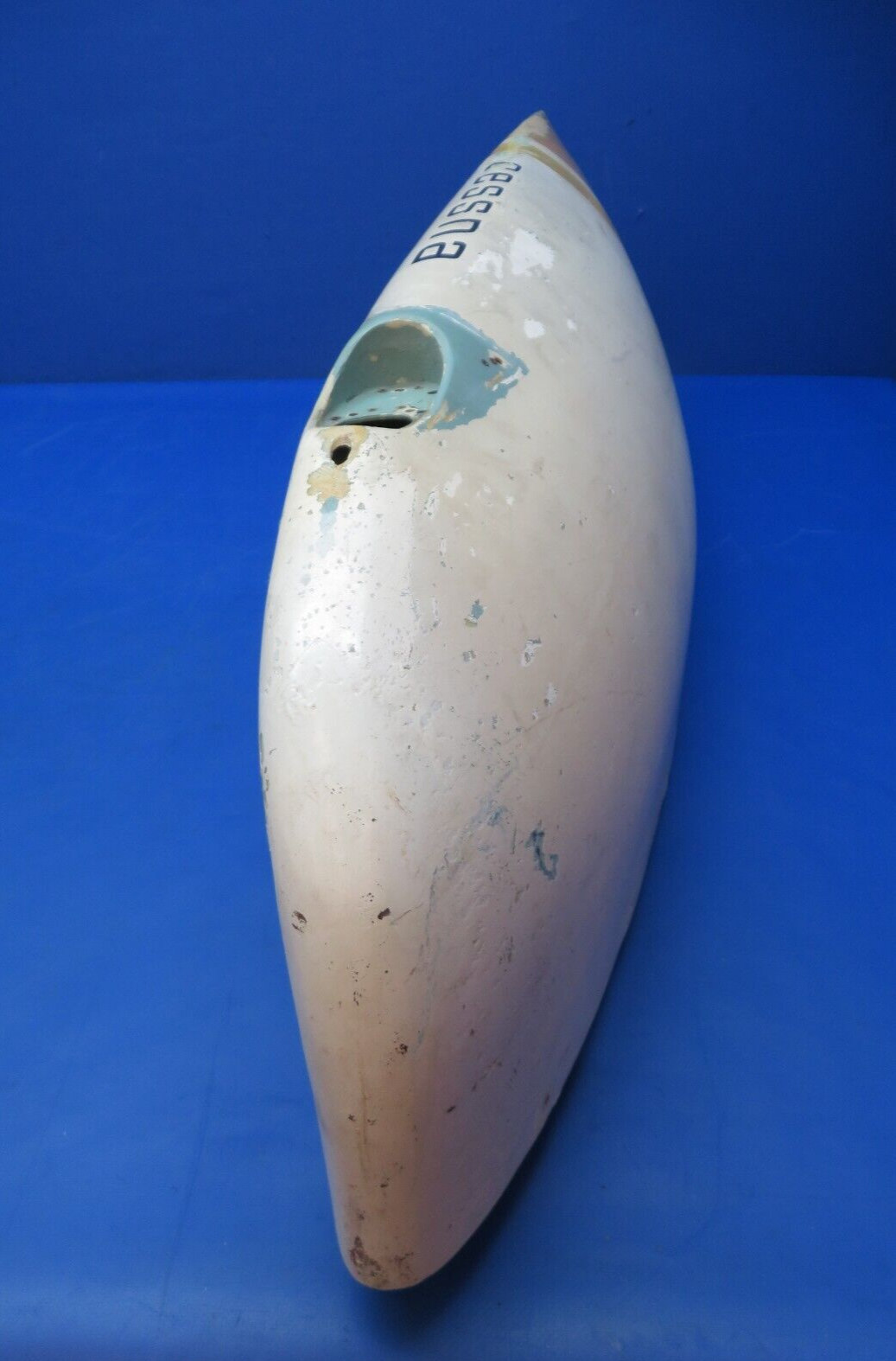 Cessna 210 RH Fiberglass Wing Tip Assy P/N 1221111-202 (0723-425)