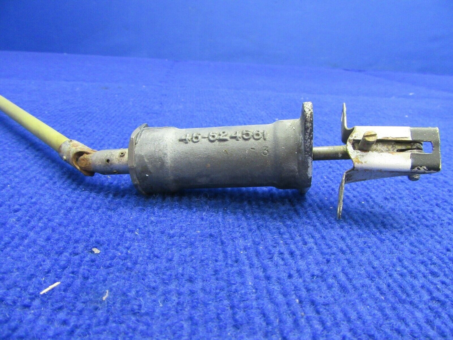 Beech Baron 95-B55 Elevator Trim Actuator Assembly RH P/N 45-524557-5 (0122-458)