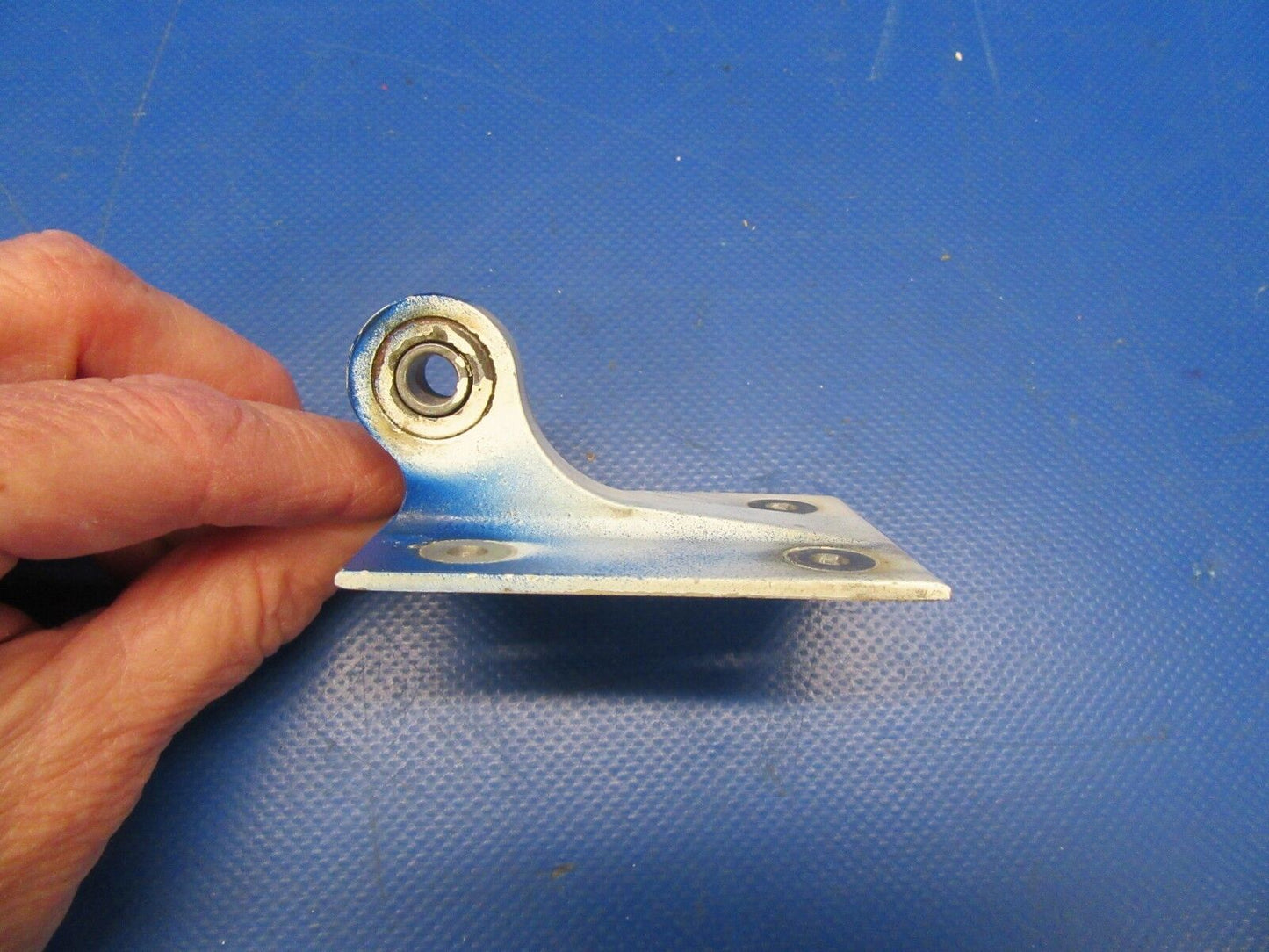 Mooney M20C Aileron Mount (1018-195)