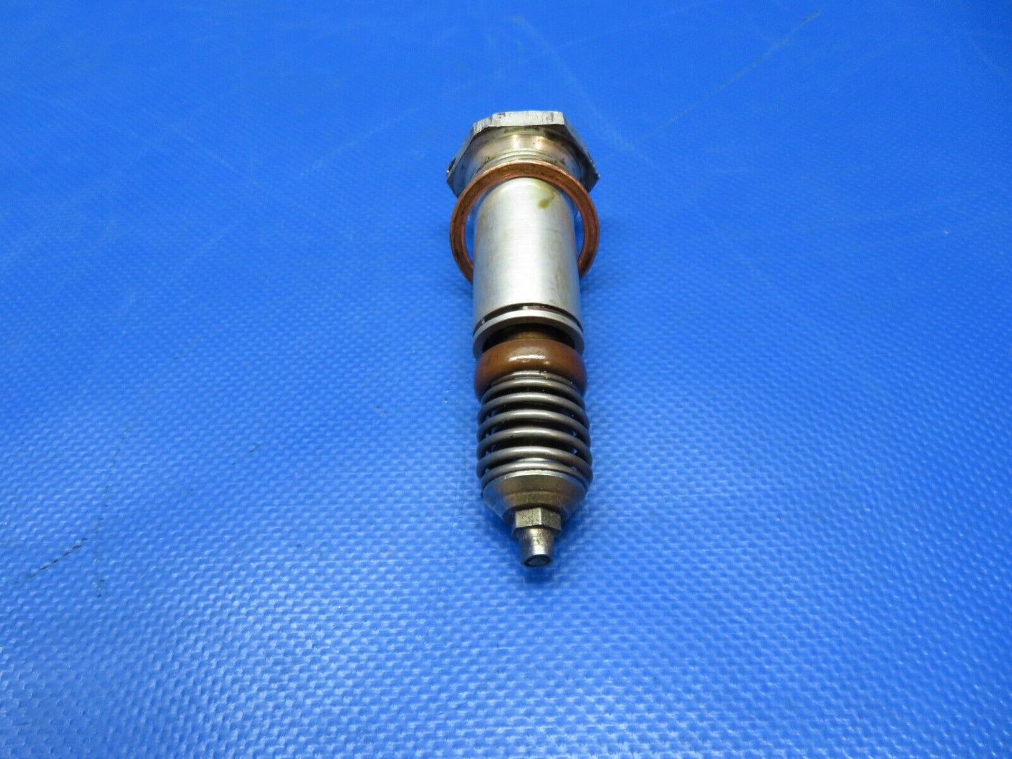 Lycoming O-320-E2D Oil Control Vernatherm Valve P/N 75944 (0124-163)