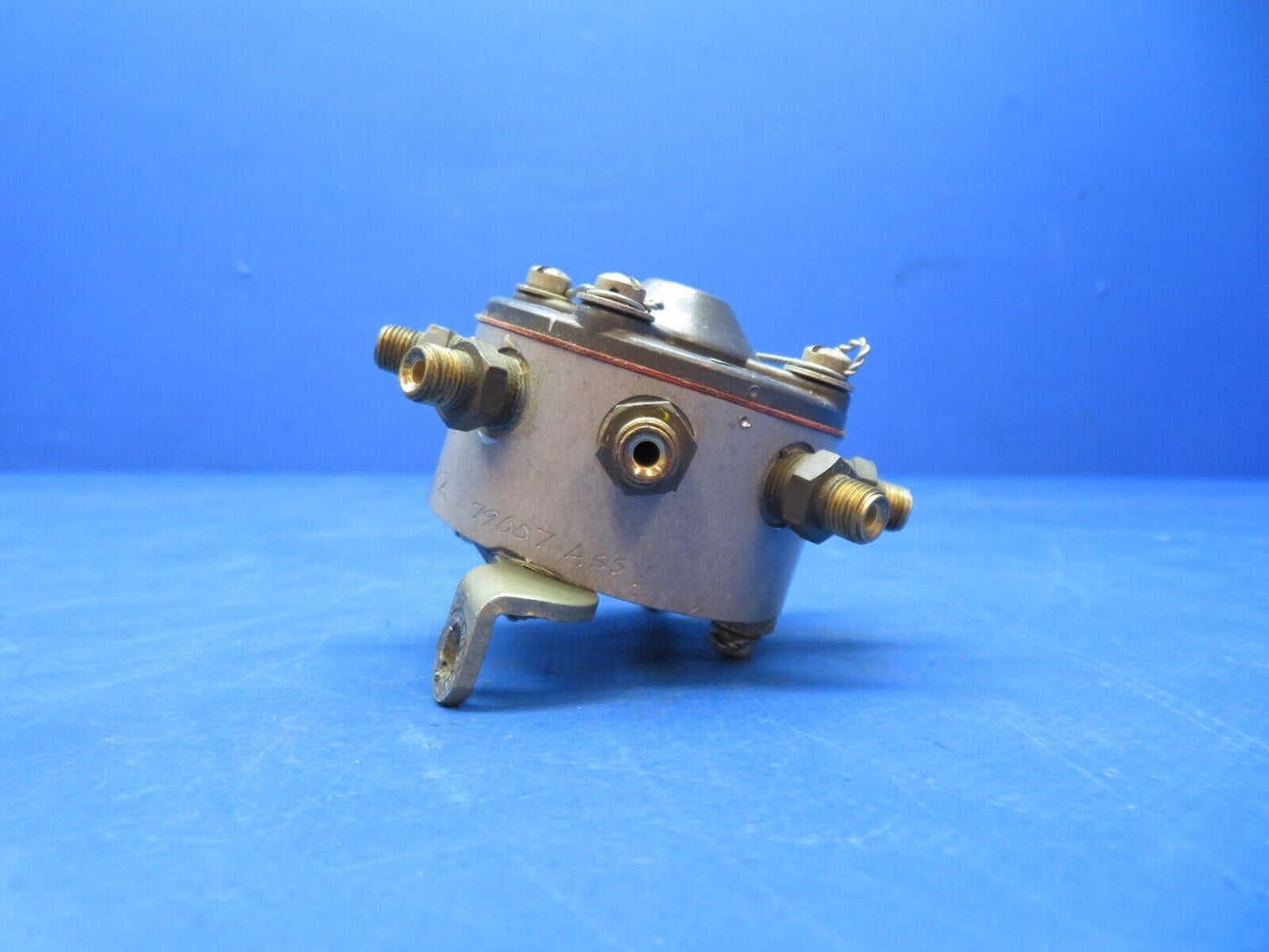 Lycoming TIO-540-U2A Fuel Manifold Assy P/N 79007 (0723-462)