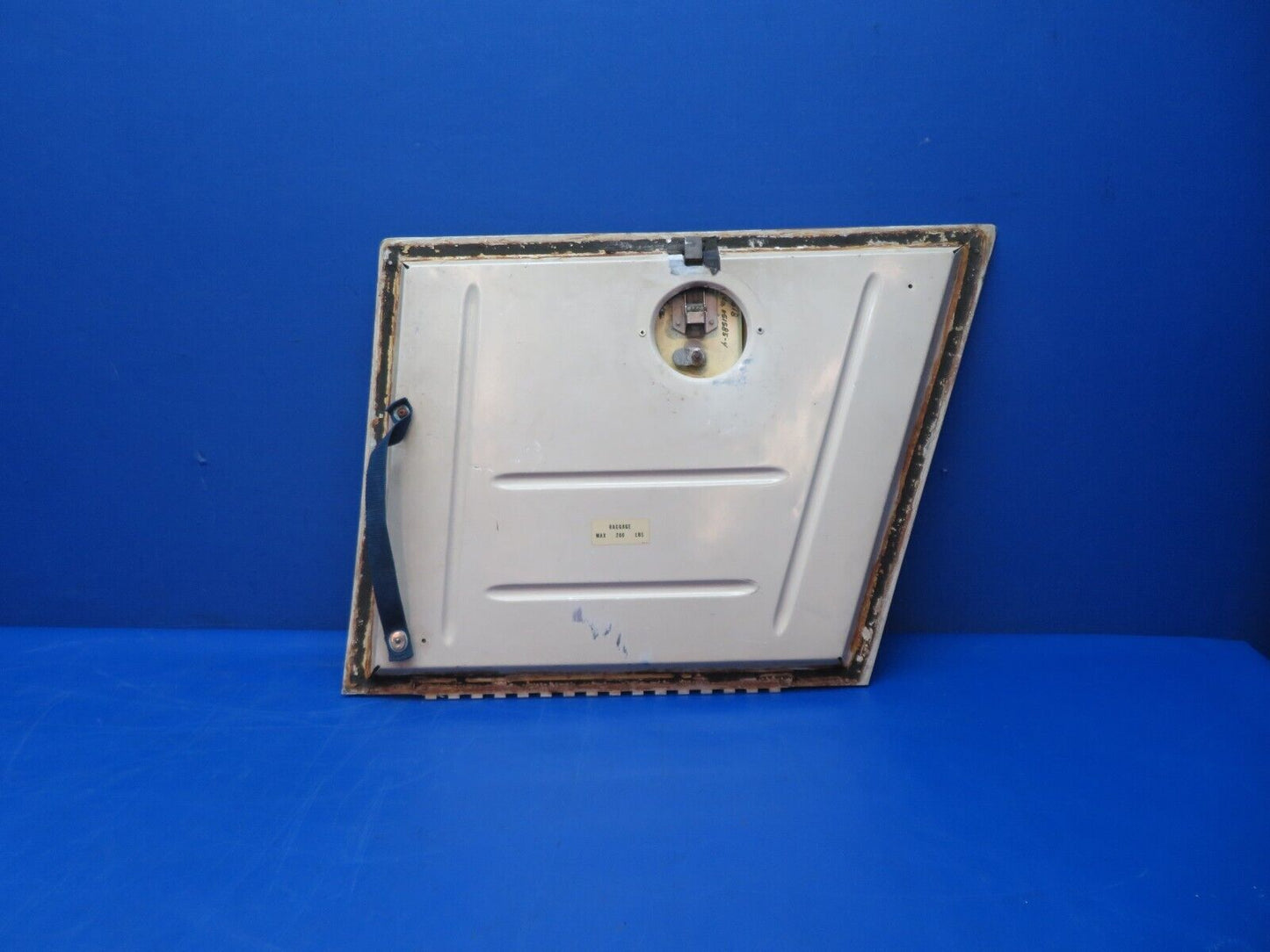 Piper PA-28-236 Dakota Baggage Door Assy No Key P/N 66793-18 (0623-674)