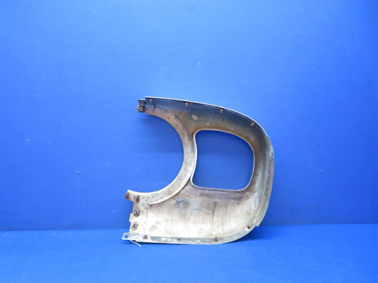Cessna 310 / 310F RH Nose Cap Assy Cowl P/N 0851005-24 (1123-312)