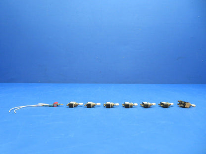 Cessna 310 / 310Q Cutler Hammer Toggle Switch P/N AN3021-2 LOT OF 8 (0923-318)