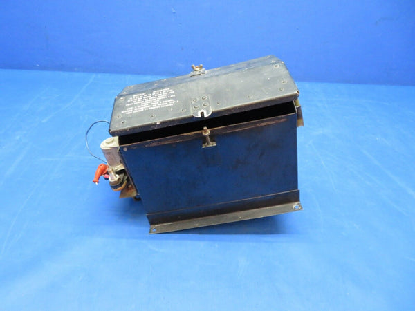 Piper PA-28R-180 Battery Box Assy w/ Lid & Relay 12v P/N 63888-00 (1123-403)