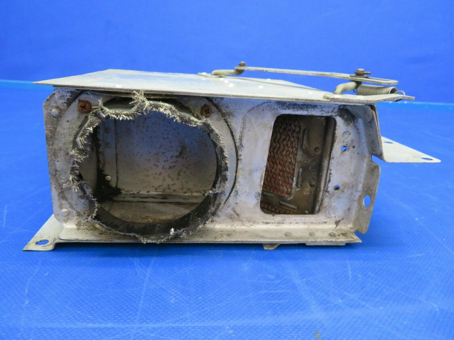 Beech G35 Bonanza Valve Assy Heat Control P/N 35-550026 (0620-398)