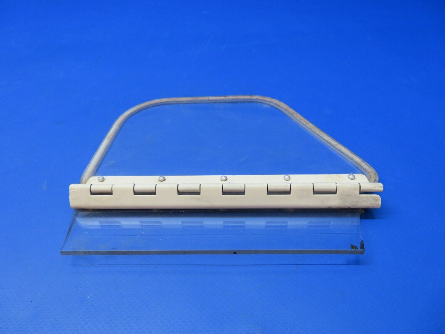 Piper PA-28-201T Dakota Storm Window Assy P/N 65896-00 (1222-343)