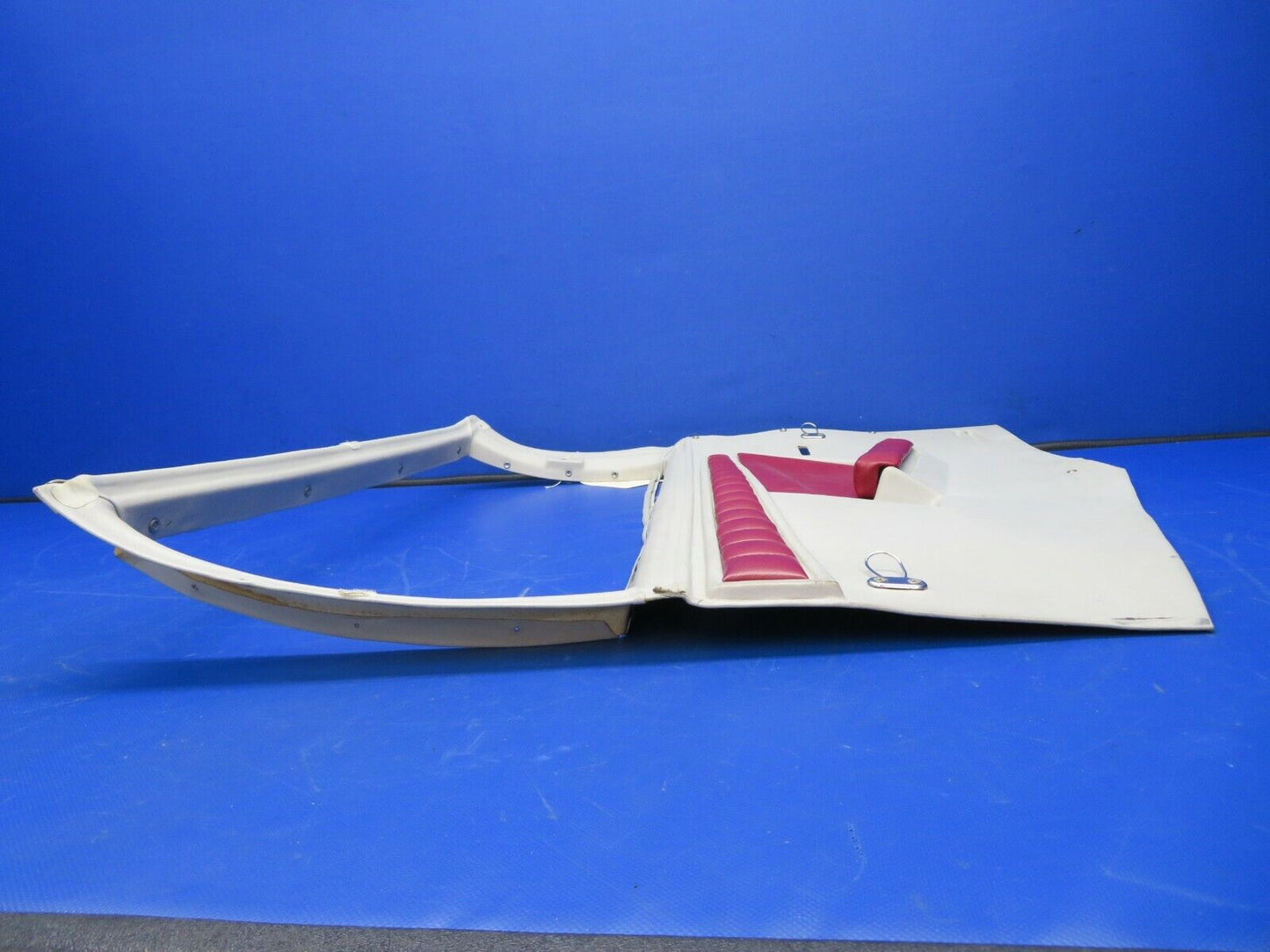 Mooney M20K Panel w/ Armrest Rear Right Hand Light Grey 130277-091 (0721-1044)