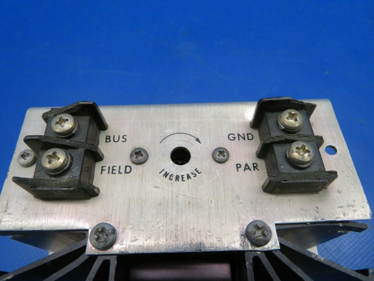 Lamar Voltage Regulator 28V P/N B-00296-3, 9910126-3 (0220-123)