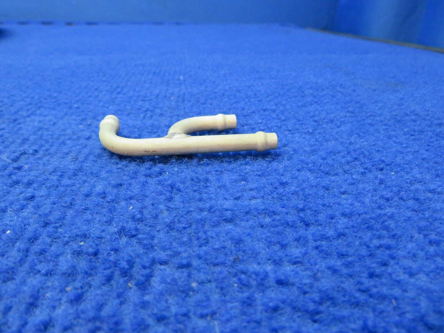 Piper Drain Tube Manifold P/N 24382-000 NOS (0622-470)