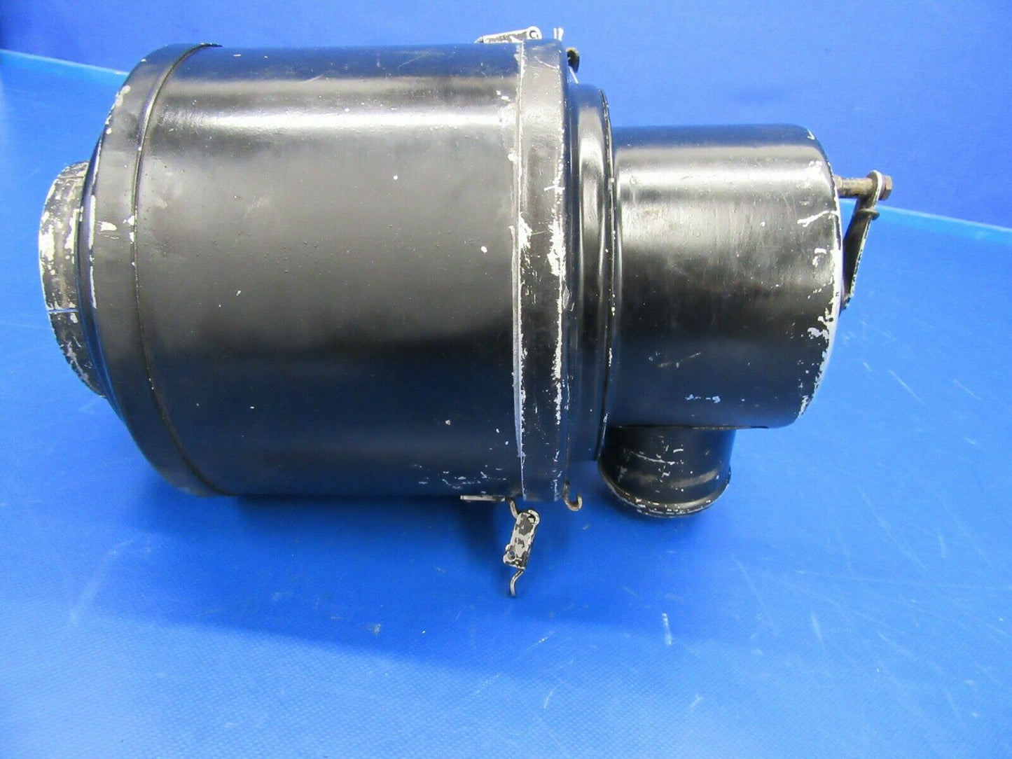 Cessna 310 / T310Q Canister Assy Air Induction LH 0850344-57 PARTS (0619-364)