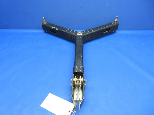 Cessna 310 / 310Q Flight Control Column Assy P/N 0860216-1 (0823-647)