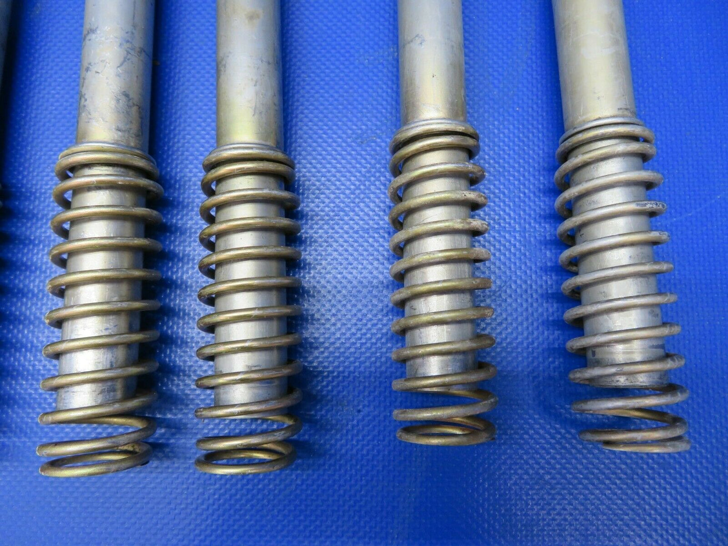 Continental IO-470-D Pushrod Housing & Spring P/N 537296 SET OF 12 (0721-820)