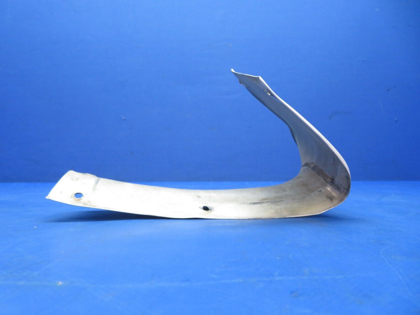 Cessna 310 / 310I RH Fuel Tank Front & Upper Fairings P/N 0823413-4 (1023-167)