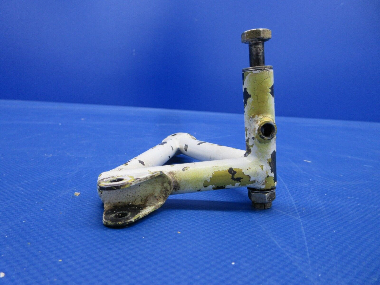 Mooney M20 / M20F RH Gear Retracting Bellcrank Assy P/N 560202-002 (0224-724)