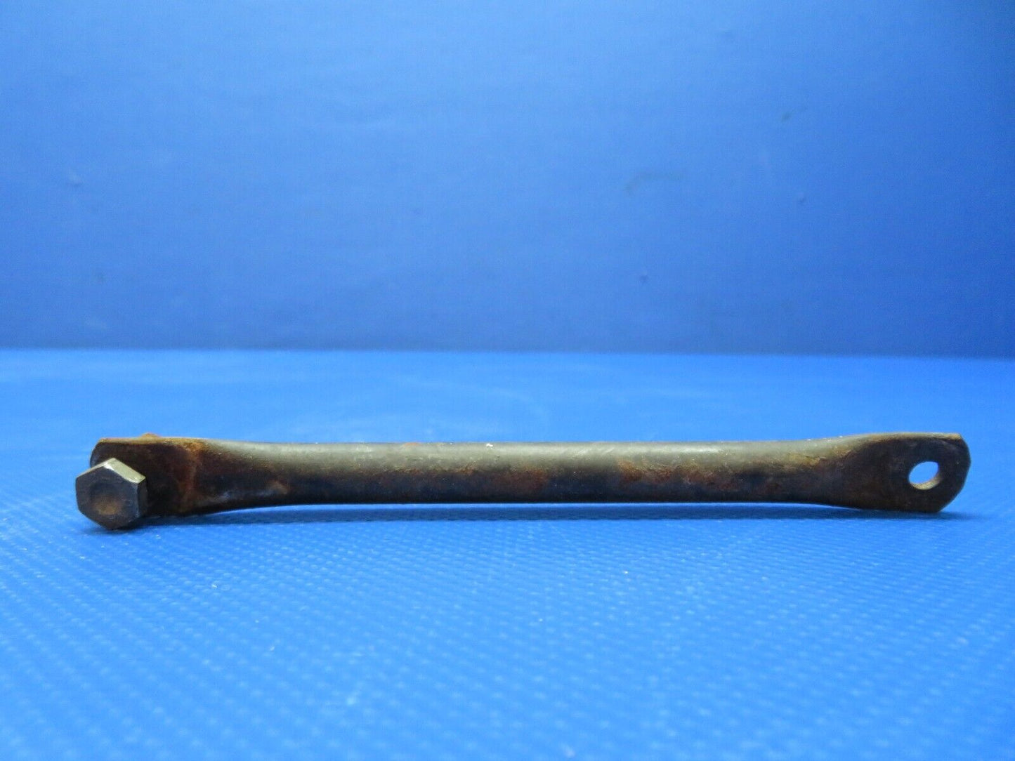 Piper PA-24-180 Tube Engine Bottom Cowl Support P/N 21062-00 (1223-246)