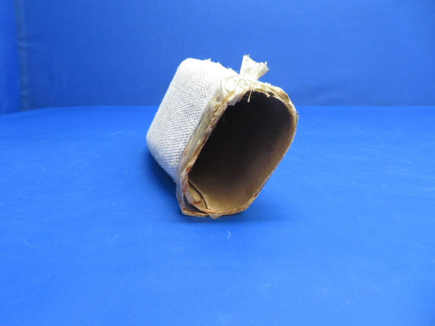 Piper PA-34-200T Seneca II LH Heat Duct Assy P/N 37165-16 (0223-923)