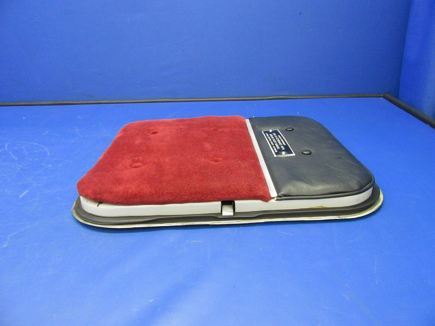 Beech Baron 95-B55 Cabin Baggage Door NO KEY P/N 35-410070-608 (1121-312)