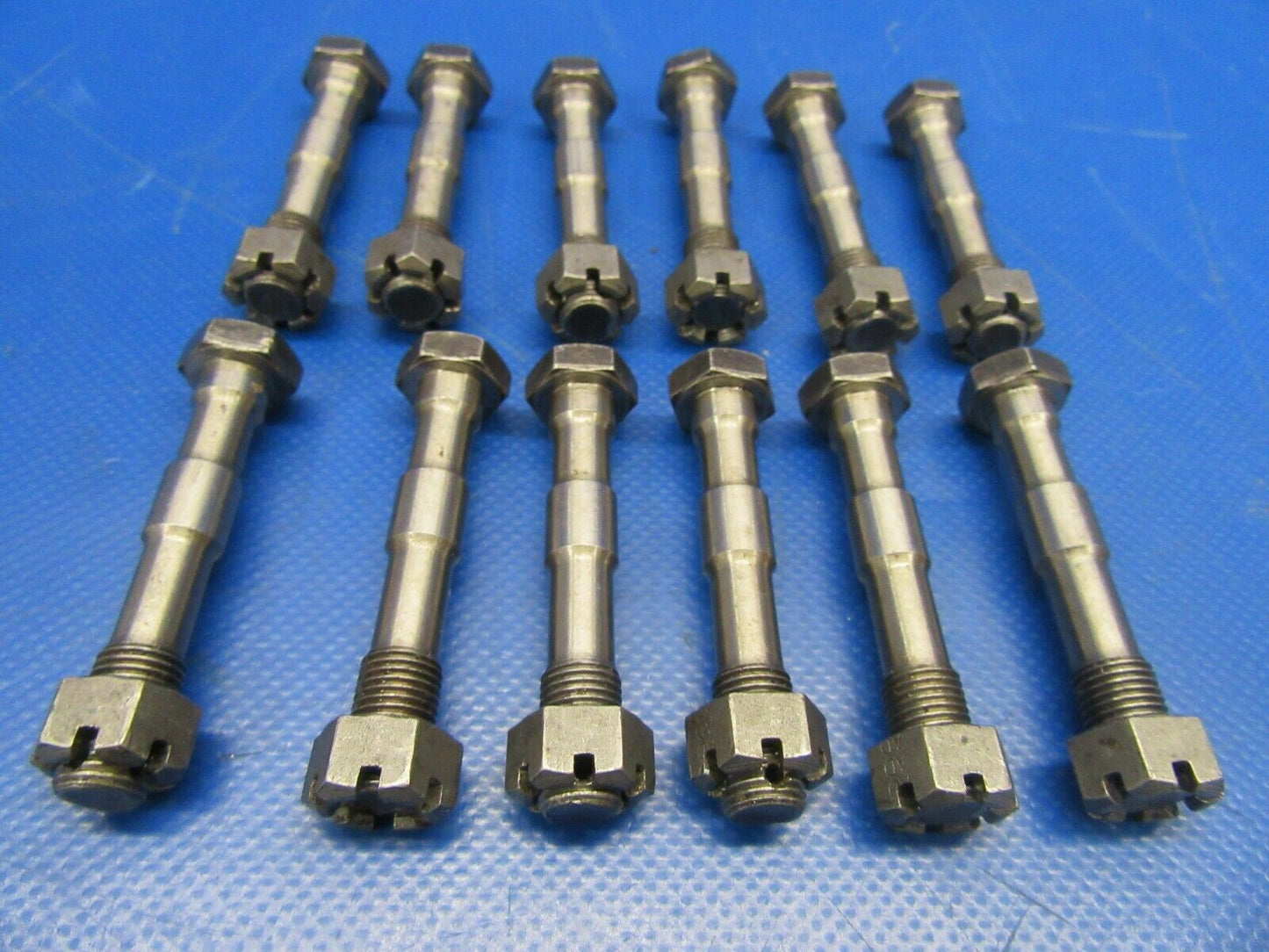 Continental IO-470-L Connecting Rod Bolts 629340, 655961 LOT OF 12 (0319-234)