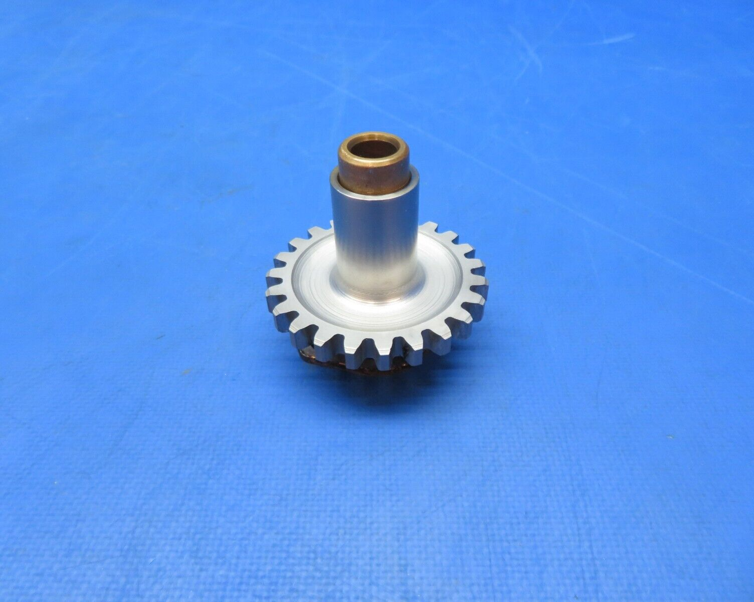 Continental E-225-8 Drive Idler Gear & Shaft P/N 352014, 35999 (0823-405)