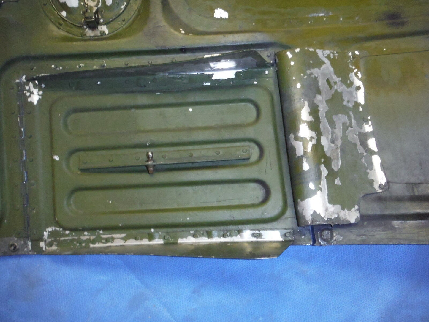 Cessna 337G Skymaster Rear Right Hand Engine Cowling P/N 1552128-2 (0116-154)
