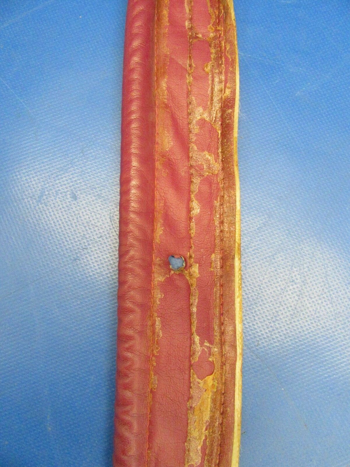 Piper PA-24-250 Comanche Baggage Door Windlace Seal Maroon (1219-65)
