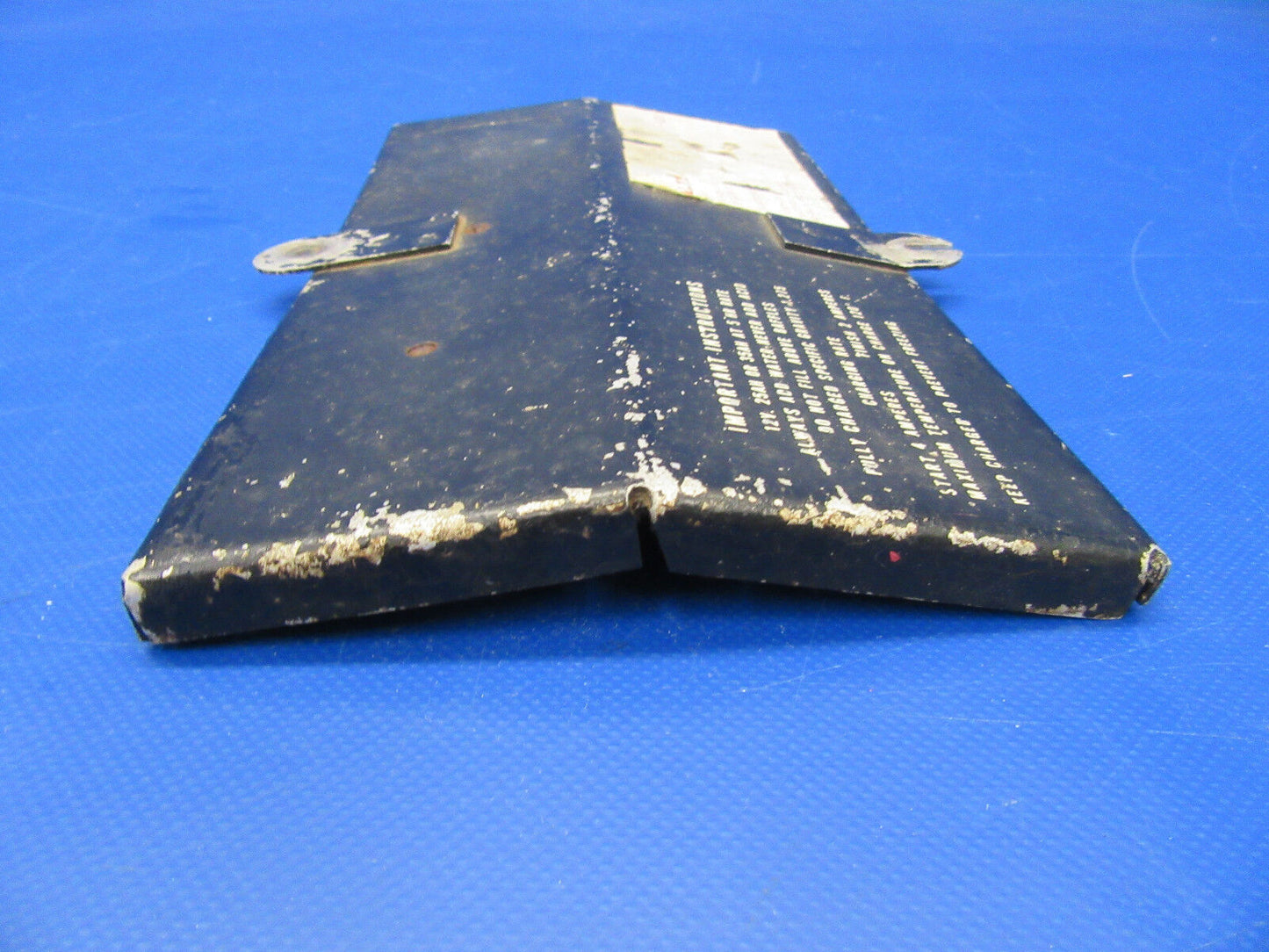 Piper 12 Volt Battery Box Lid (0518-166)