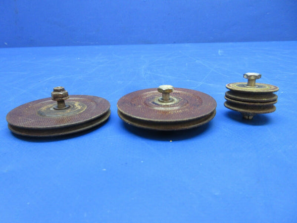 Cessna Formica / Westinghouse Phenolic Pulley P/N AN-210-2A LOT OF 8 (0723-132)