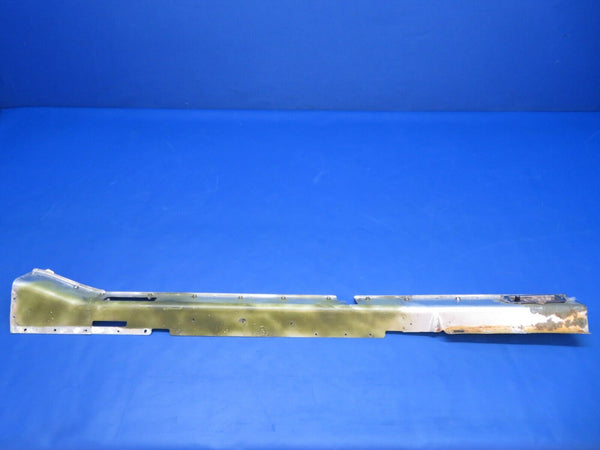 Piper PA-34-200T Seneca II LH Cabin Heat Duct Assy P/N 37161-00 (0223-938)