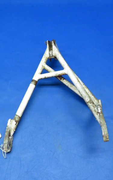 Cessna 401 Nose Gear Truss Assy Drag Brace P/N 5042002-1 (0523-224)