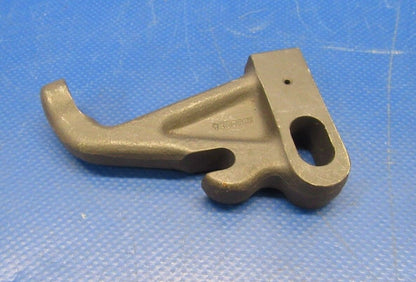 Cessna 210 Rod End Actuator Nose Gear P/N 1280234-2 NOS  (1218-153)