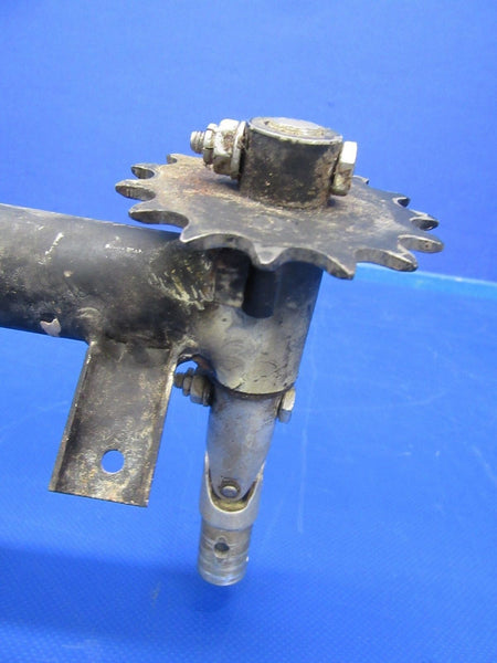 Piper PA-28-140 Cherokee Tee Bar Control Column Assy P/N 62703-031 (1018-169)