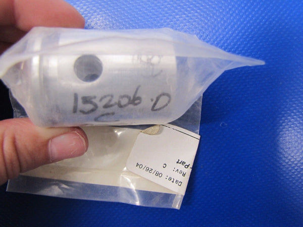 Piper Plug P/N 15206-000 NOS (0317-204)