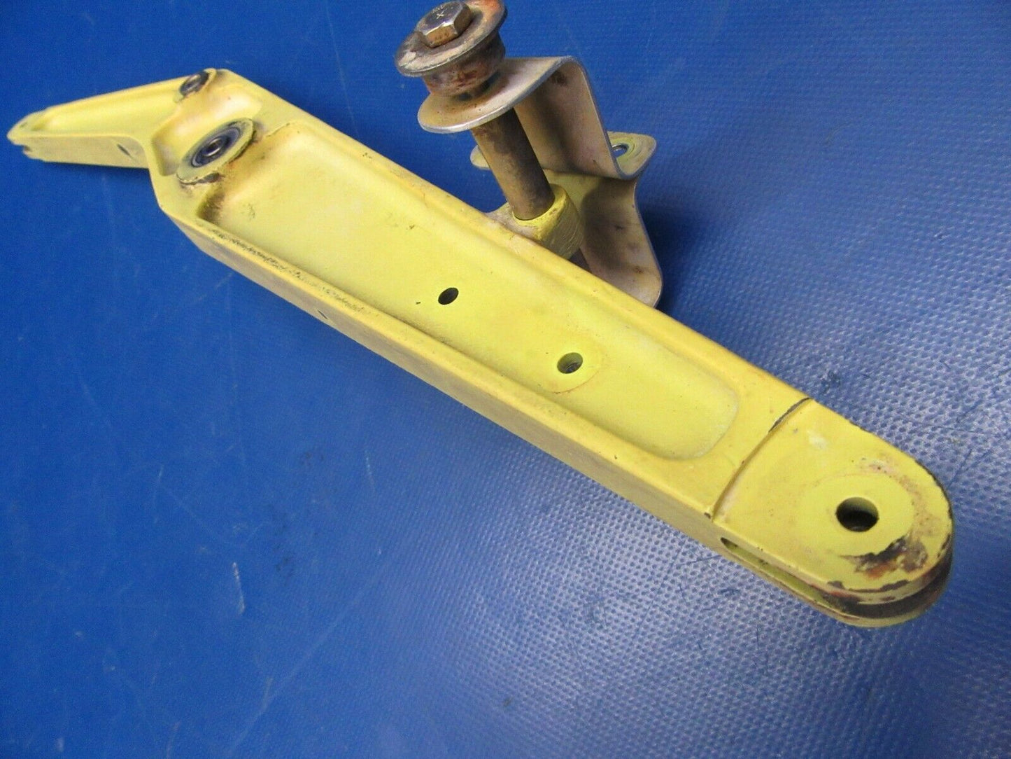 Beech Baron 58P Elevator Bellcrank Assembly P/N 002-524024-29 (0320-243)