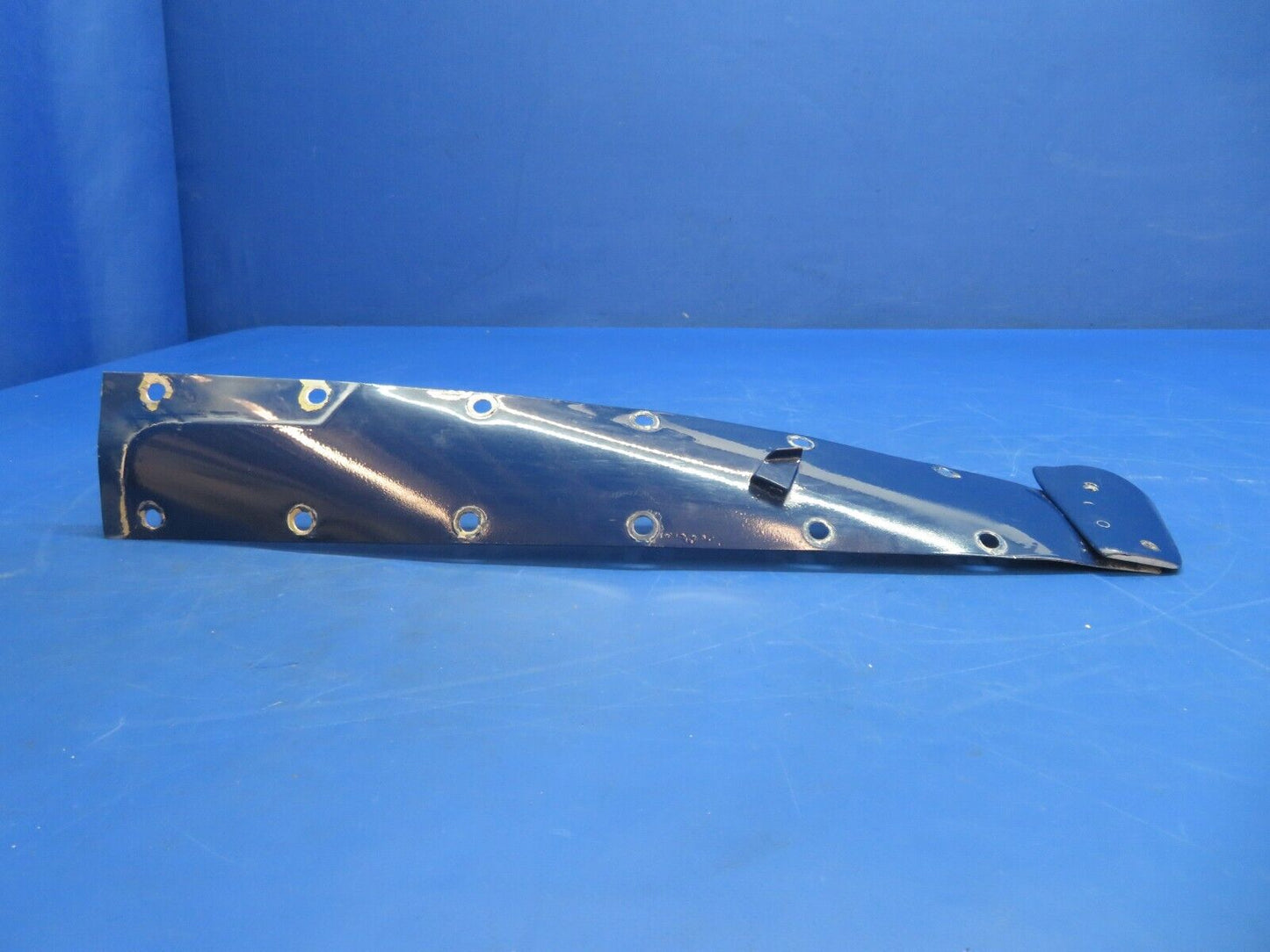 Piper Aerostar 602P Rudder Fairing LH, RH, Center P/N 220028-13 (0123-851)