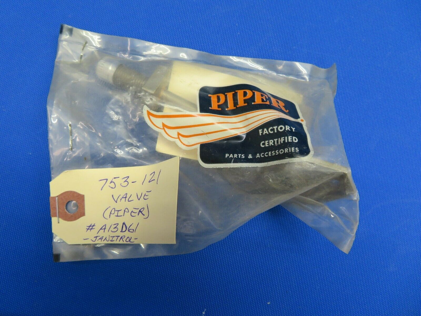 Piper Janitrol Valve Fuel P/N 753-121, A13D61 NOS (0820-332)