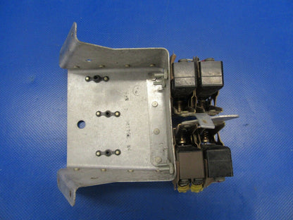Beech Baron Landing Gear Limit Switch Assy P/N 95-364011 (1117-57)