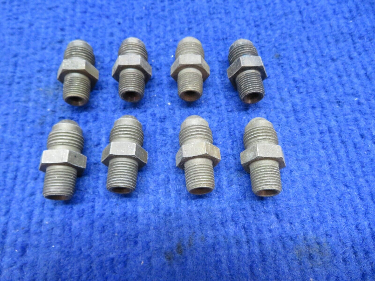 Steel Nipple Straight Pipe to Flared Tube P/N AN816-5 LOT OF 8 NOS (0722-472)