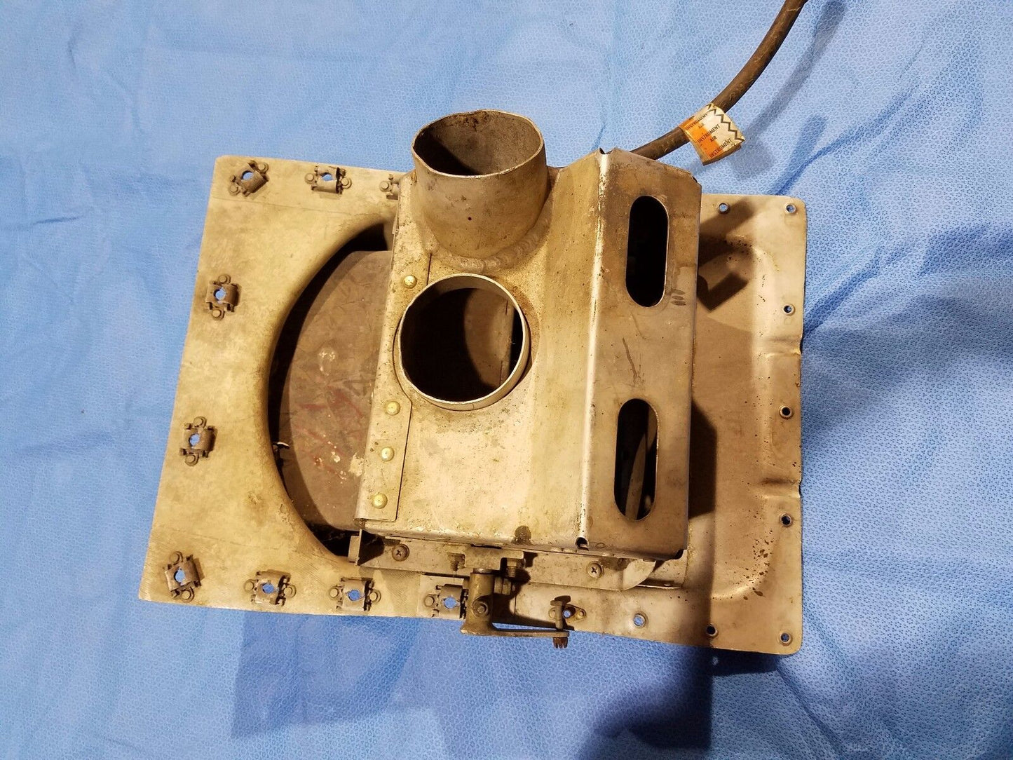 Beech Baron 58 Induction Air Scoop Box Assy P/N 96-919101 (0616-67)