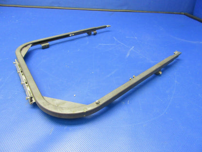 Cessna P210N Sliding Window Frame w / Hardware 2117148-21 (0421-655)