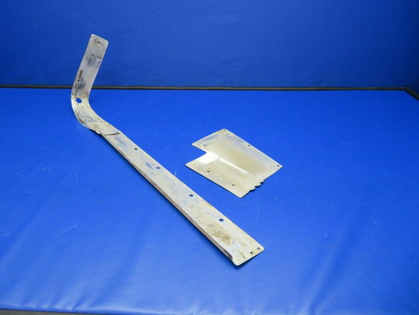 1960 Cessna 210 Wing Fairing RH P/N 1200080-2 (0321-124)