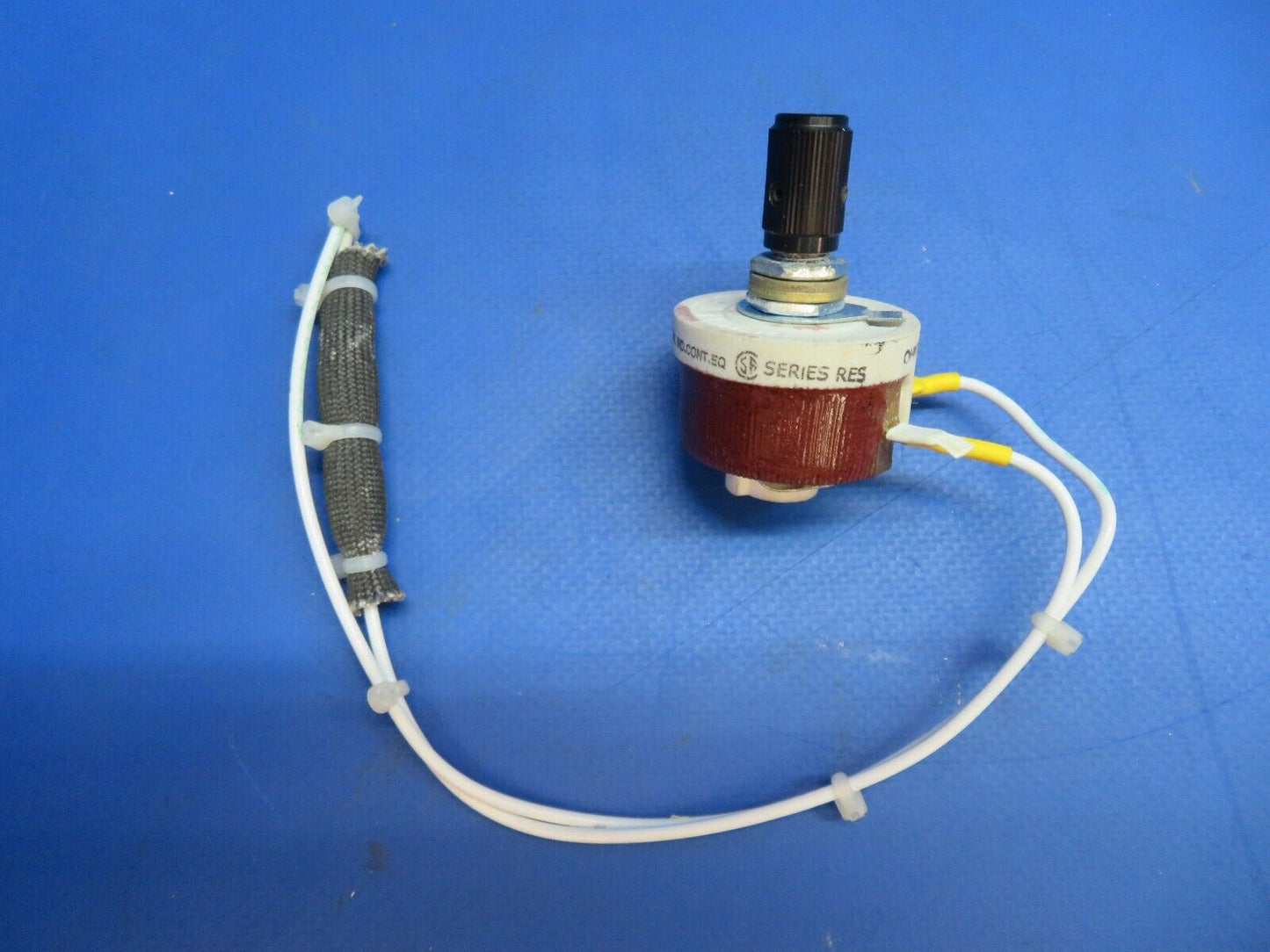 Lake LA-4-200 Ohmite Potentiometer Rheostat & Clarostat P/N RHS25RE (1222-819)
