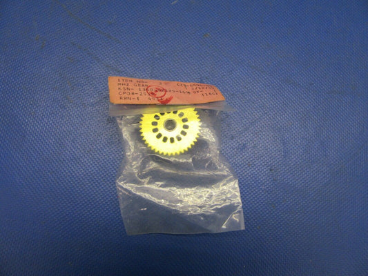 Honeywell Bendix King Gear P/N 029-00096-0004, 029-0096-04 NOS (0921-558)